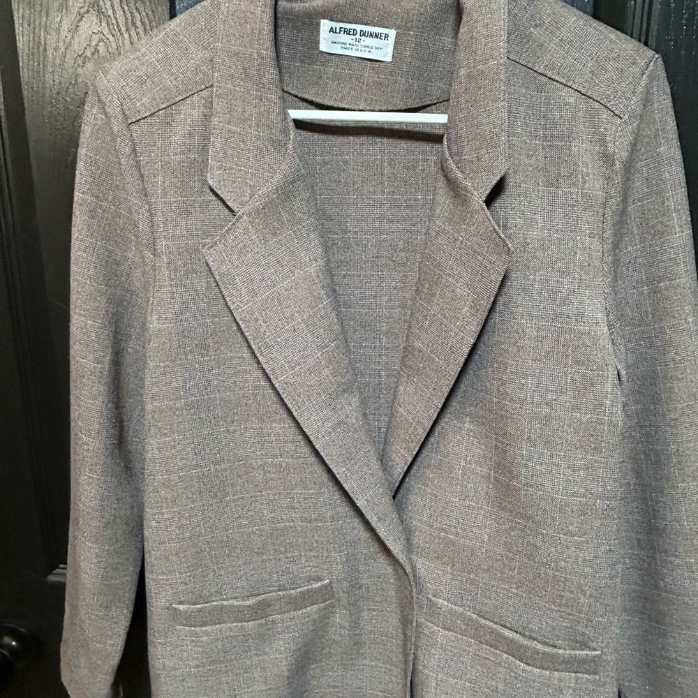 Alfred Dunner Women's Tan Blazer and Skirt Set
